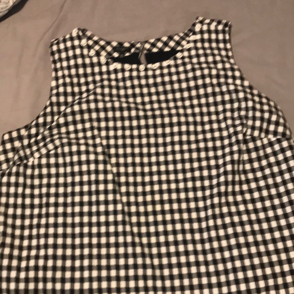 Talbots black and white checkered shell top. Size 18w